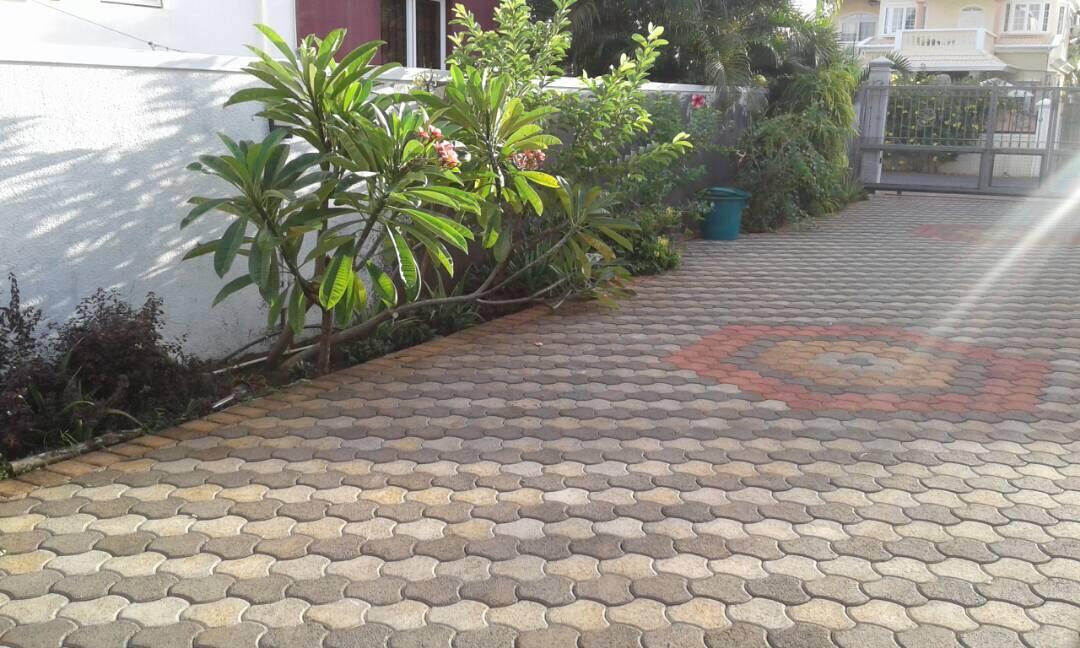 Cardamon Villa Is A 2 Bedroom With 1 Bathroom And Seperate Toilet Detached House With Ac And Swimming Pool , 5 Minutes Walk From Flic En Flac Public Beach Luaran gambar